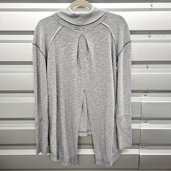 Free People Split Back Heathered Turtleneck Tunic Top - Picture 7 of 10